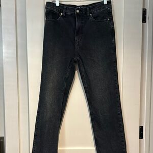 Women’s high rise blue black jeans straight fit with stretch